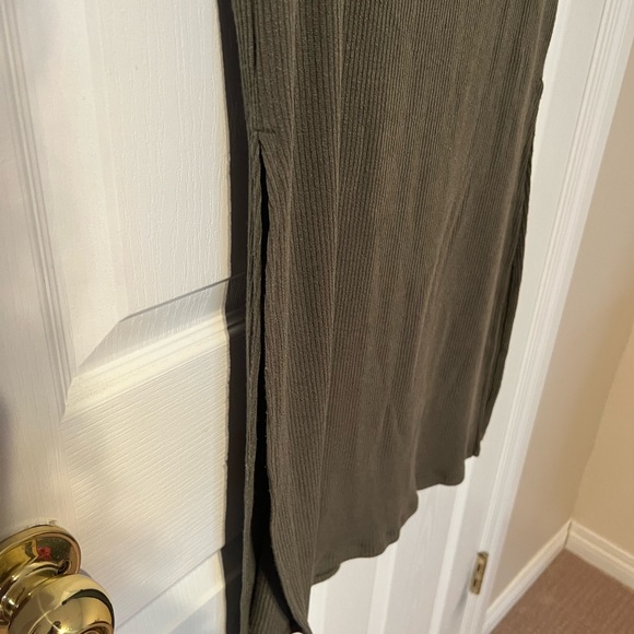 Dynamite Army Green Tunic Top! Size large! Never worn! - Picture 5 of 5